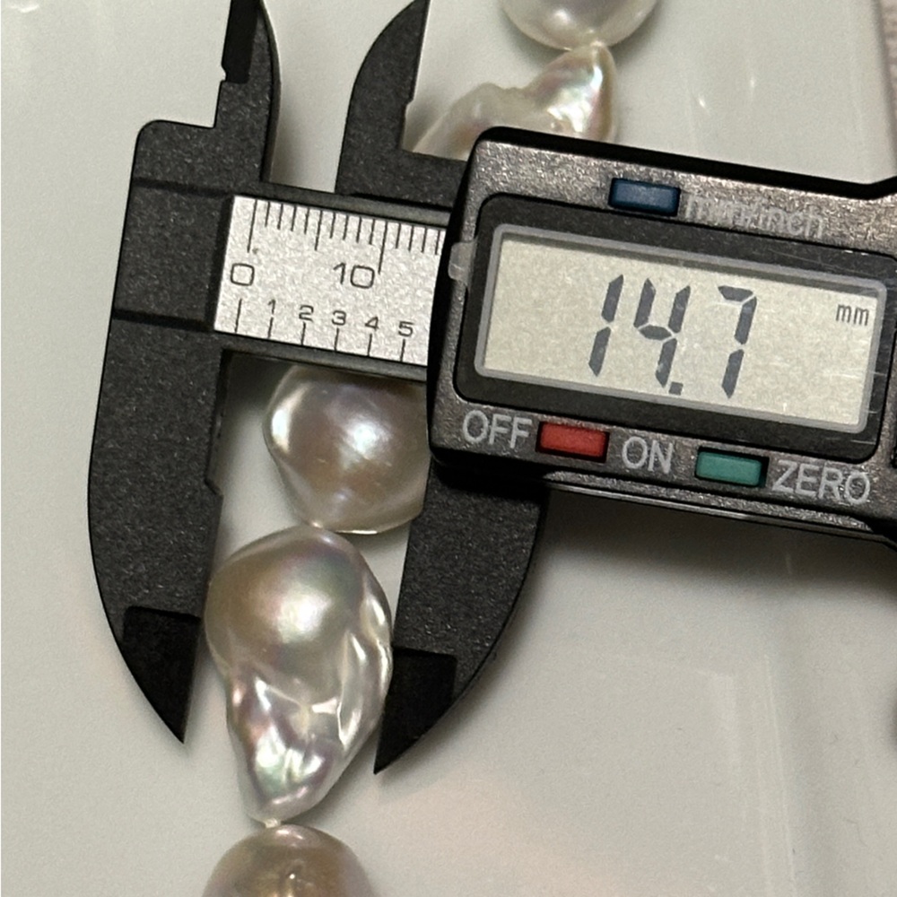 12-23mm White Baroque Freshwater Pearl Necklace - Picture 11 of 14